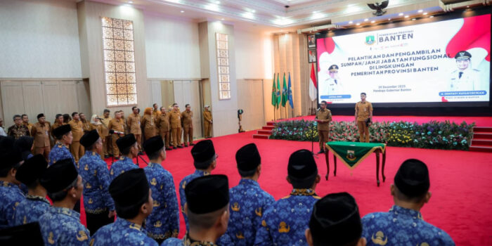 Gubernur Banten Lantik 64 Pejabat Fungsional, Tekankan Sekolah Gratis dan Netralitas ASN