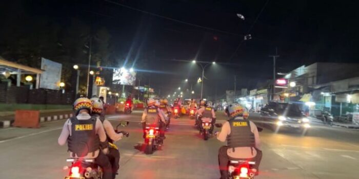 Cegah 3C dan Balap Liar, Tim Raimas Polda Banten Gelar Patroli Maung Presisi Sisir Kota Serang