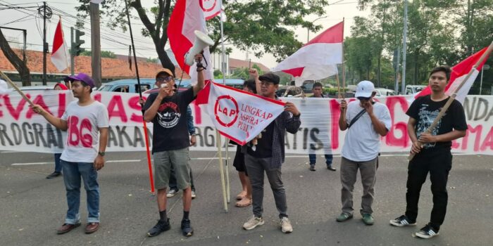 Orasi demo LAP Tugu Adipura soroti SPPG Yayasan APH TNI Polri
