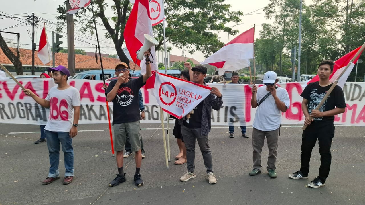 Orasi demo LAP Tugu Adipura soroti SPPG Yayasan APH TNI Polri