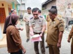 Negara Hadir Hingga Pintu Rumah : Sertipikat PTSL Selesai Langsung Diantar ke Rumah Warga