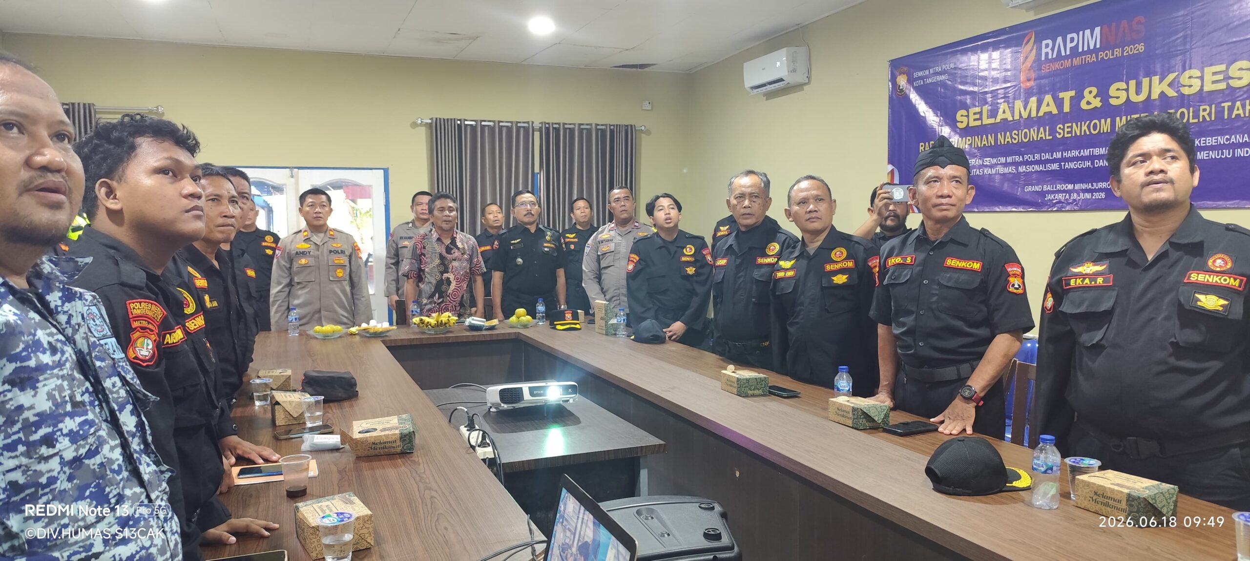 RAPIMNAS 2026 Senkom Mitra Polri di Polres Metro Tangerang Kota dihadiri jajaran Polri dan 35 anggota Senkom bahas kamtibmas dan lawan hoaks