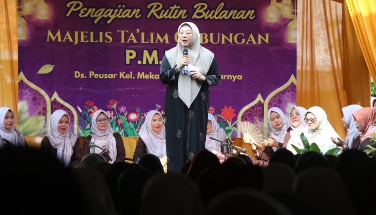 wabup tangerang intan nurul hikmah sambutan pengajian majelis taklim gabungan desa peusar kelurahan mekar bakti panongan