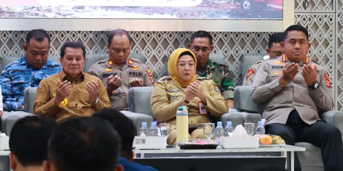 bupati-maesyal-perkuat-mitigasi-pascakebakaran-tpa-jatiwaringin