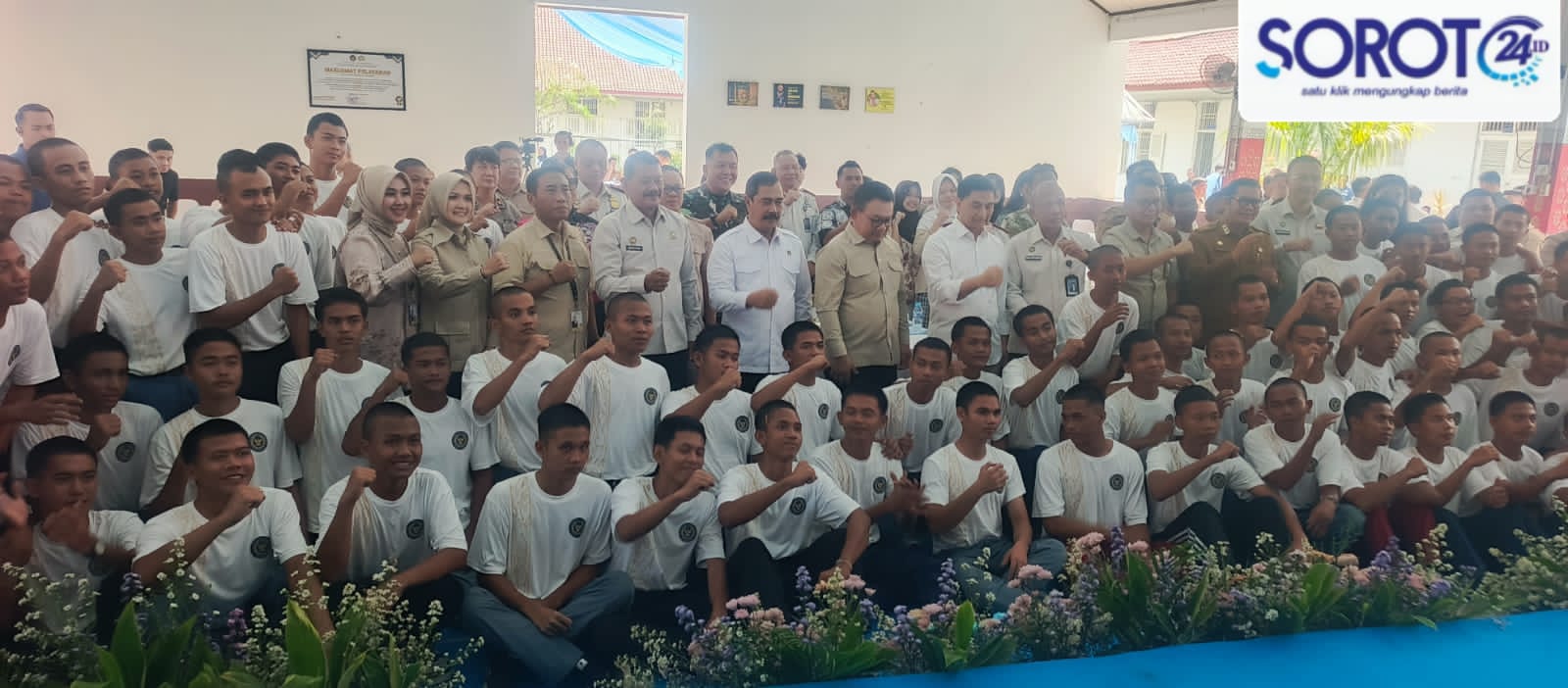 KSP Dudung dan Menteri Imipas Foto Bersama Anak Binaan LPKA
