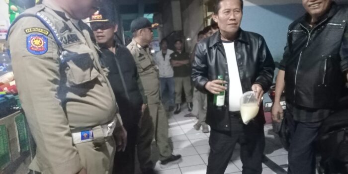 Pol PP Kota Serang di Dampingi Ketua DPRD Razia Tempat Hiburan Malam