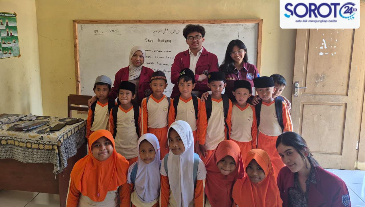 kkm uniba jadi guru sehari sd islam alanam serang siswa kelas 1 2 3