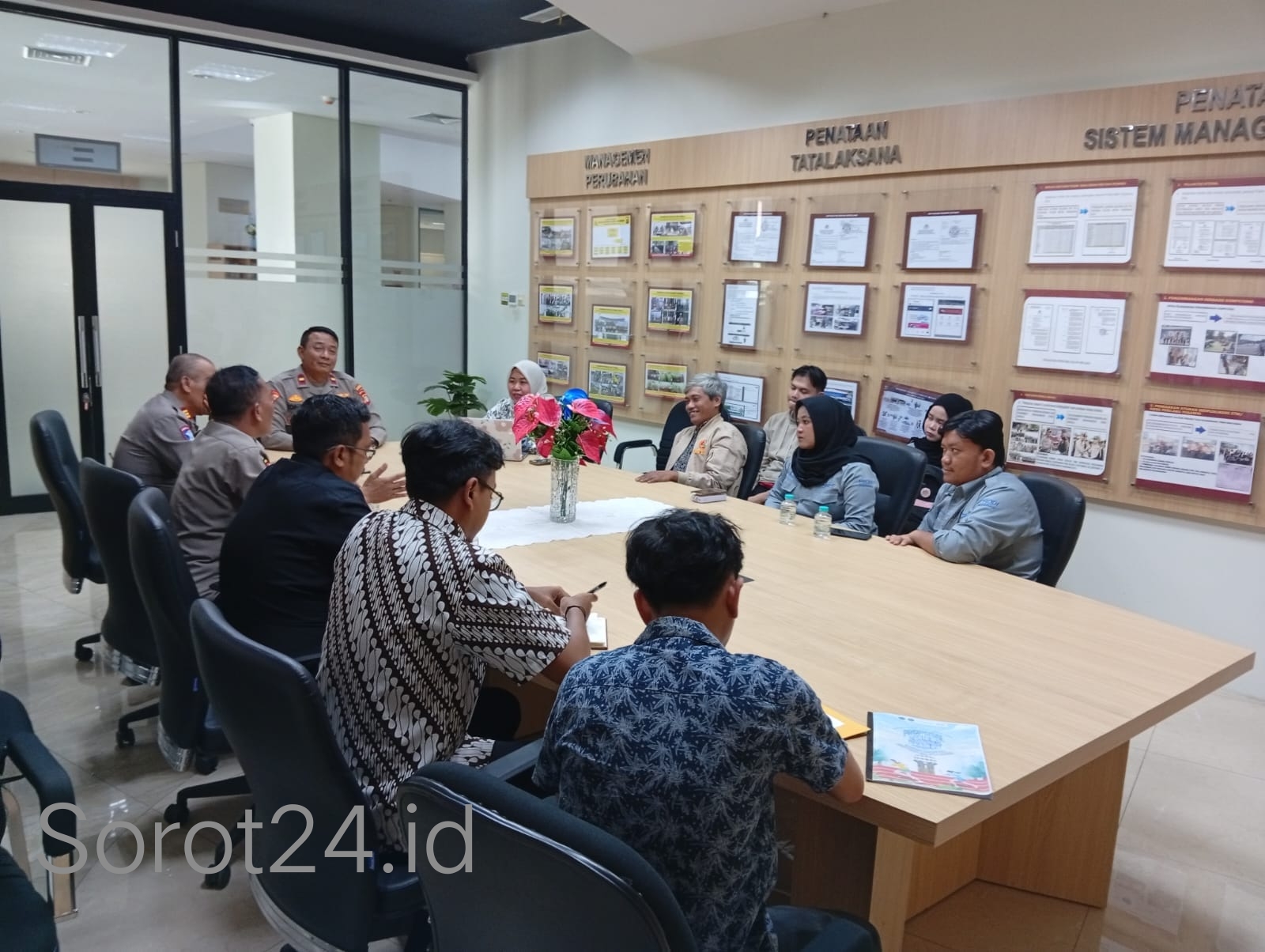 Fakultas Pariwisata UMT akan menggelar Parinkraf Fun Run 2026 pada 12 Juli 2026