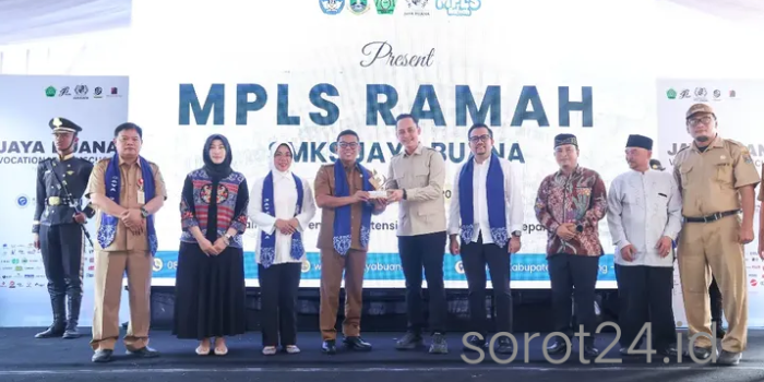 Dari Kresek ke China. SMK Jaya Buana buktikan sekolah swasta bisa lahirkan siswa berprestasi lewat Sekolah Gratis
