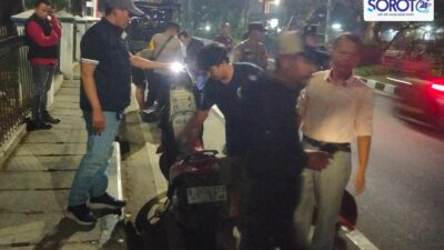 Pemeriksaan motor razia stasioner Polsek Tangerang TMP Taruna
