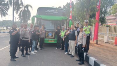 Keberangkatan BPPKB Kota Tangerang bus W 7280 UZ Taman Elektrik`