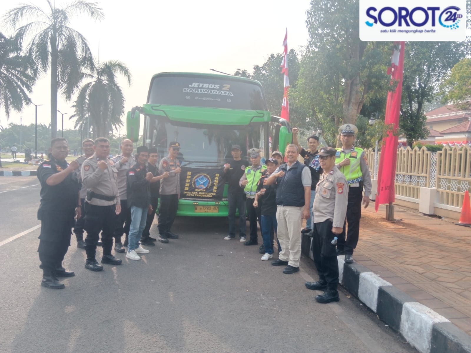 Keberangkatan BPPKB Kota Tangerang bus W 7280 UZ Taman Elektrik`