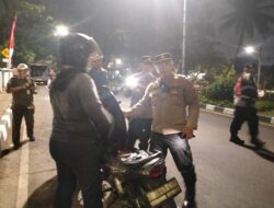 Dini Hari Digerebek! Razia Jaga Jakarta Polsek Tangerang Sasar R4 di Depan Stadion Benteng