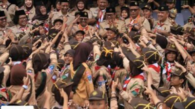 Ribuan Pramuka Padati Alun-Alun! Hari Pramuka ke-65, Wali Kota Tangerang: Jadilah Garda Terdepan Bangun Karakter Bangsa